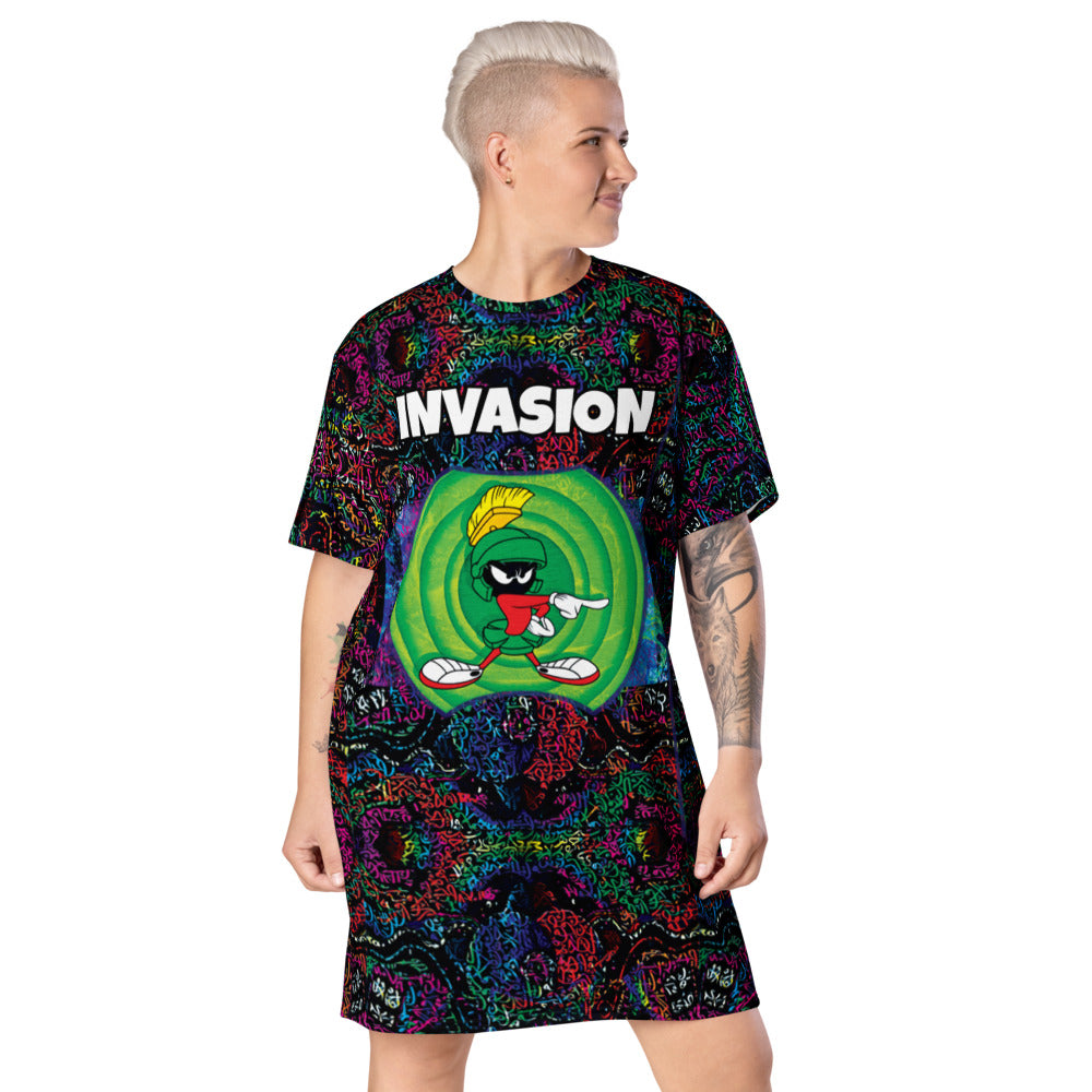 INVASION T-shirt dress